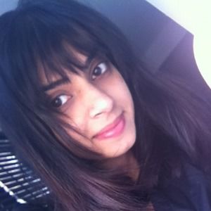 Meet your Posher, Amna